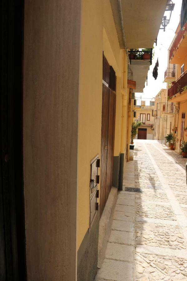 Casa Trio Apartments Castellammare del Golfo Exterior foto
